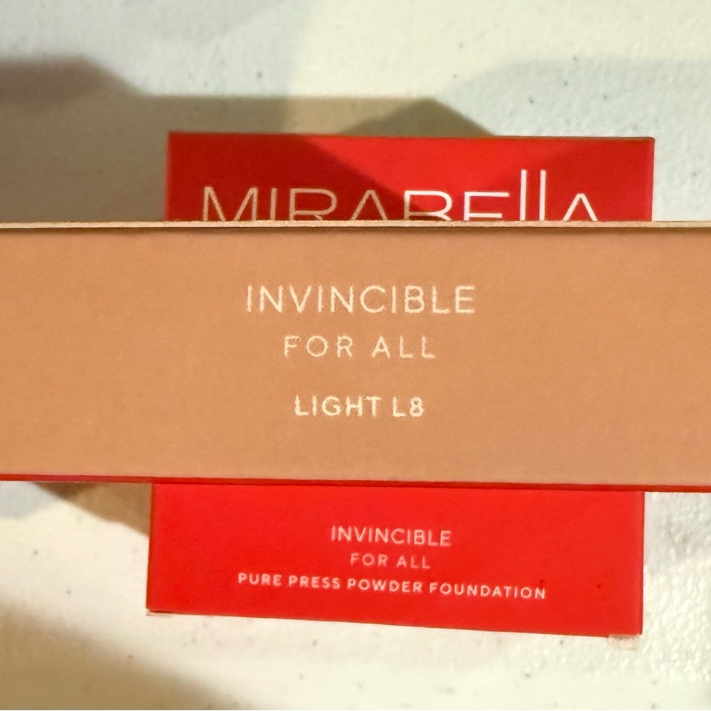 Mirabella Triple Threat Pure Press Powder Foundation - Picture 4 of 4